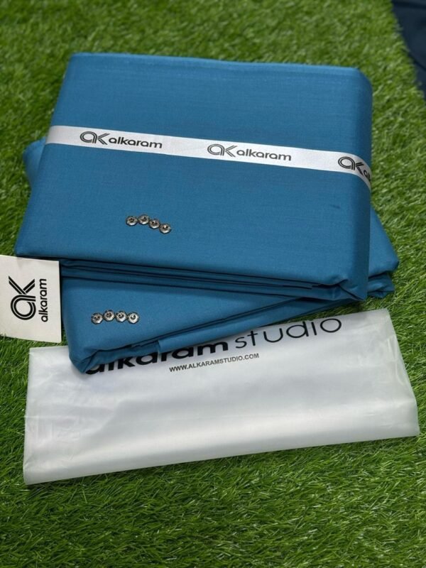 Al Karam Elite Class Fabric for This Summer season 2025