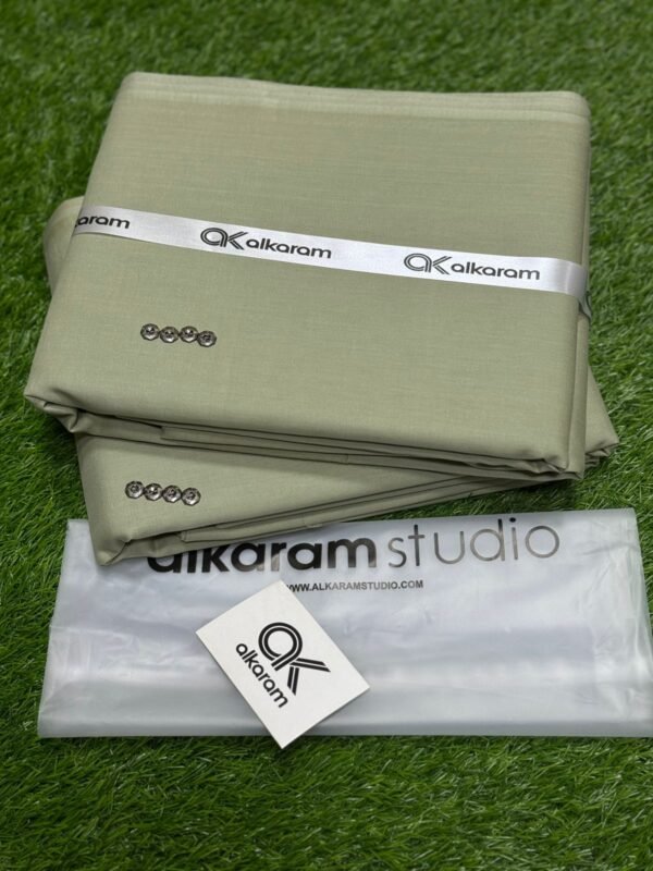 Al Karam Elite Class Fabric for This Summer season 2025
