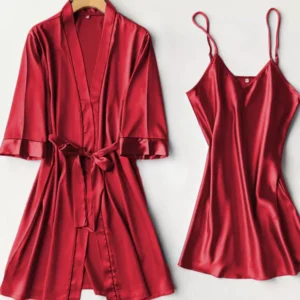 SILK ROBE WITH CASUAL WOMAN LONG TOP CHK